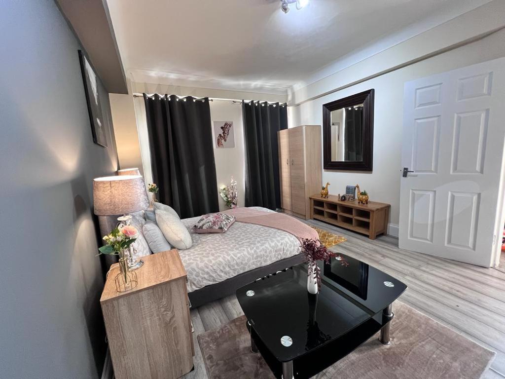 Edgware Road 2 Bedroom Apartment Лондон Екстериор снимка